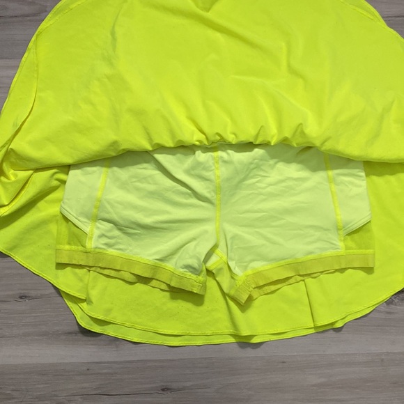 Lululemon Neon Yellow Skirt, Size 12 - Picture 2 of 5